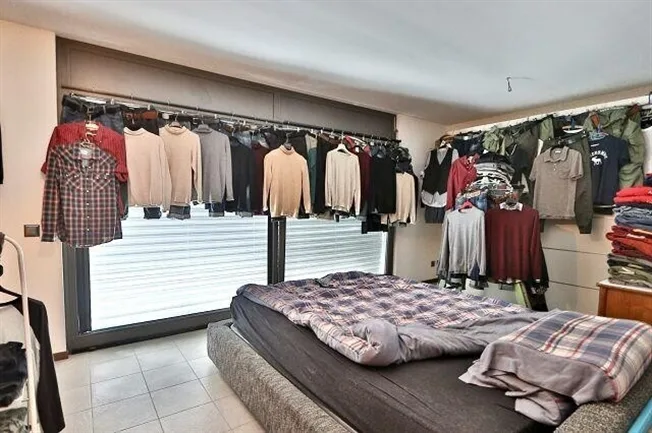 9.5 Zimmer Einfamilienhaus in Gordola – Foto 9 von 13