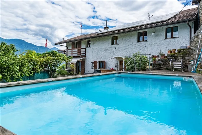 6.5 Zimmer Einfamilienhaus, 6599 Robasacco