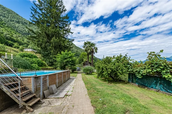 6.5 Zimmer Einfamilienhaus, 6599 Robasacco