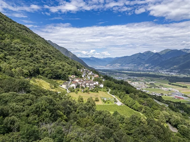 6.5 Zimmer Einfamilienhaus, 6599 Robasacco