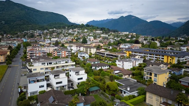 6.5 Zimmer Einfamilienhaus in Ascona – photo 5 sur 13