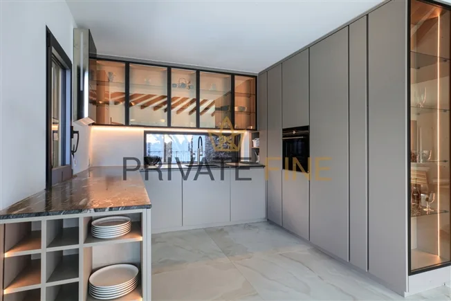 6.5 Zimmer Villa in Ascona – Foto 3 von 17