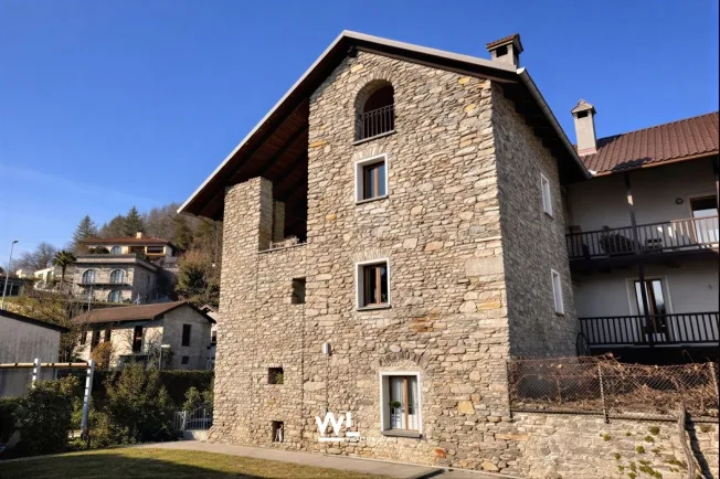 5 Zimmer Reihenfamilienhaus in Losone – Foto 4 von 13