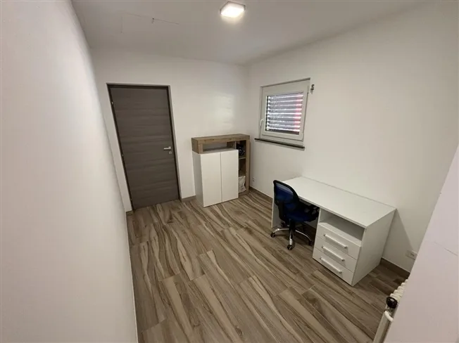4.5 Zimmer Wohnung in Losone – foto 8 di 13