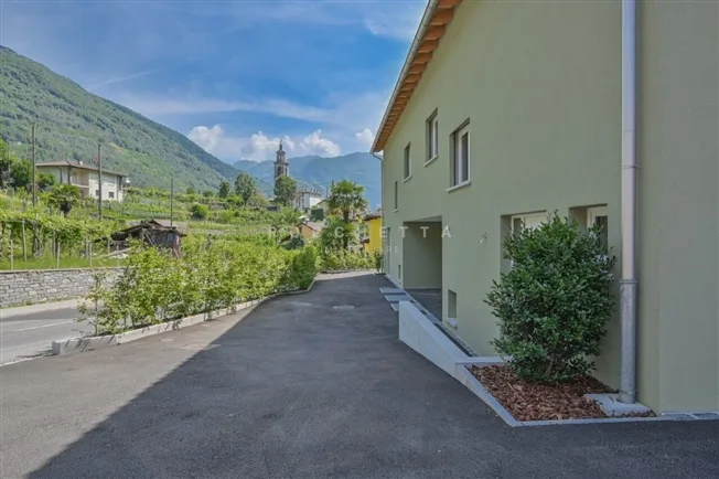 4.5 Zimmer Einfamilienhaus in Losone – Foto 13 von 18