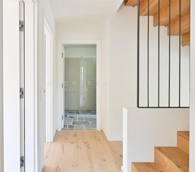 4.5 Zimmer Einfamilienhaus in Losone – Foto 8 von 18