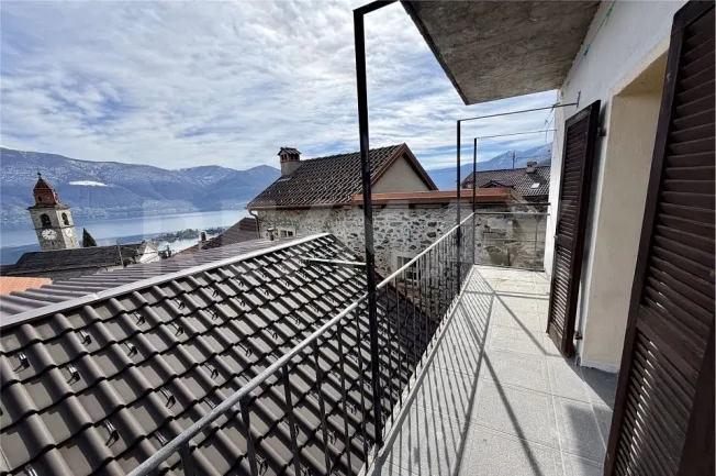 4.5 Zimmer Einfamilienhaus in Ronco sopra Ascona – Foto 4 von 13