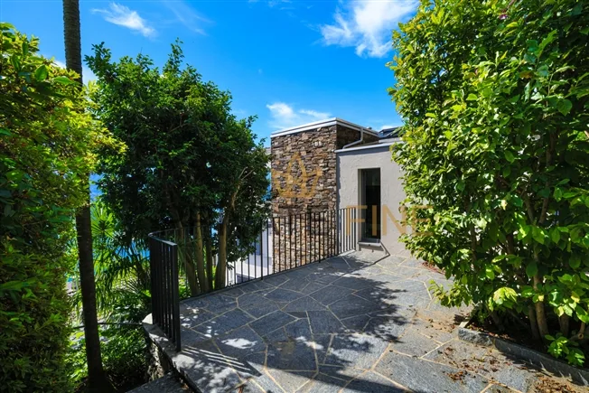 4.5 Zimmer Villa in Ronco sopra Ascona – foto 2 di 19