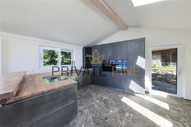 4.5 Zimmer Villa in Ronco sopra Ascona – foto 4 di 19