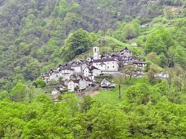 3 Zimmer Rustico in Corippo – foto 16 di 16