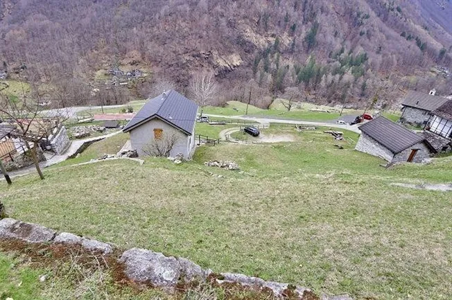3.5 Zimmer Rustico in Lavertezzo – Foto 9 von 13