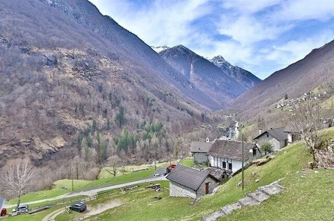 3.5 Zimmer Rustico in Lavertezzo – Foto 8 von 13