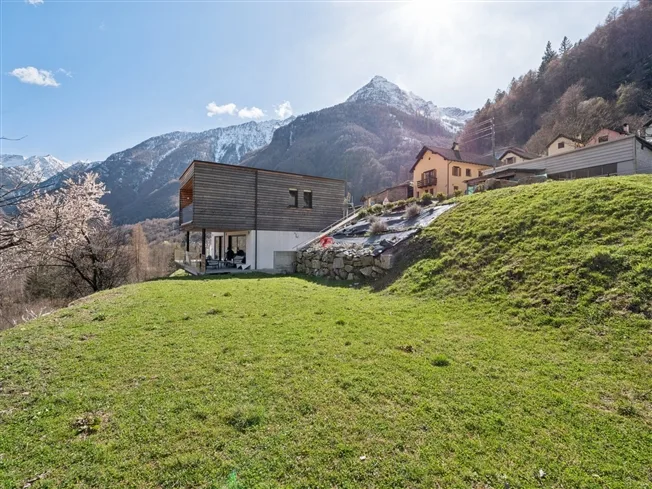 4.5 Zimmer Einfamilienhaus in Brione (Verzasca) – Foto 10 von 11