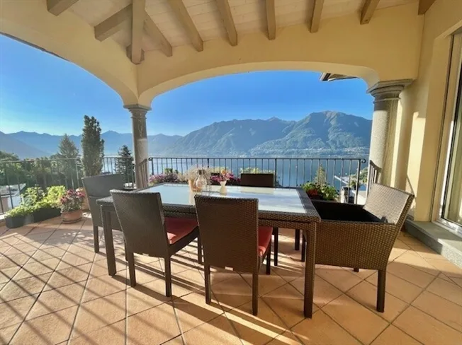 7.5 Zimmer Villa in Orselina – Foto 10 von 20