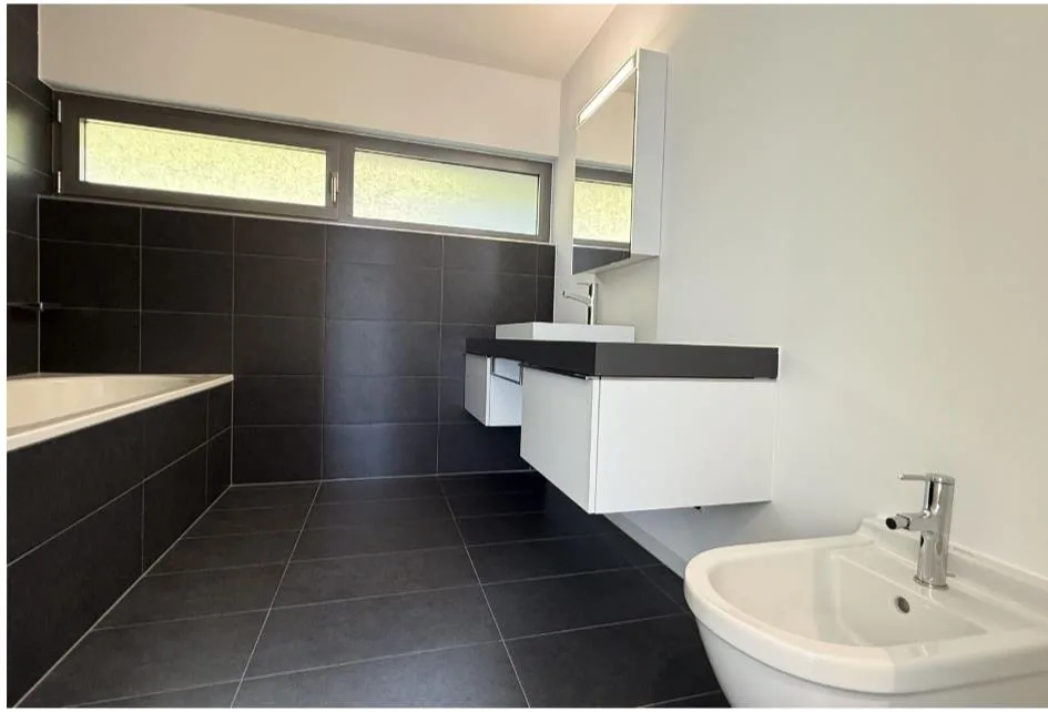 4.5 Zimmer Wohnung in Contra – Foto 7 von 10