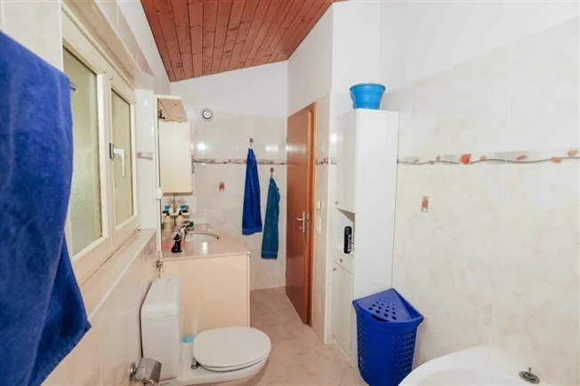 4.5 Zimmer Reihenfamilienhaus in Minusio – Foto 9 von 14