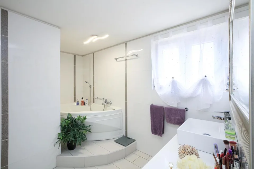 4.5 Zimmer Attikawohnung in Minusio – Foto 4 von 5