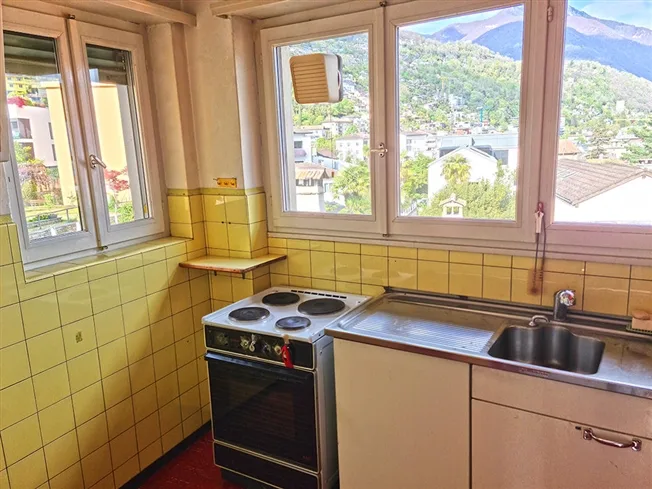 7 Zimmer Einfamilienhaus in Minusio – foto 5 di 6