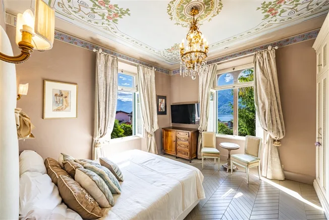9.5 Zimmer Villa in Minusio – photo 17 of 17