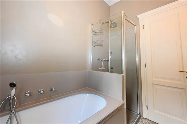 9 Zimmer Villa in Minusio – Foto 18 von 20