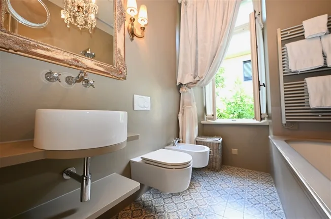 9 Zimmer Villa in Minusio – Foto 17 von 20