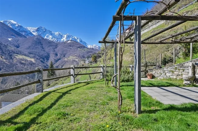 4.5 Zimmer Einfamilienhaus in Intragna – foto 3 di 15