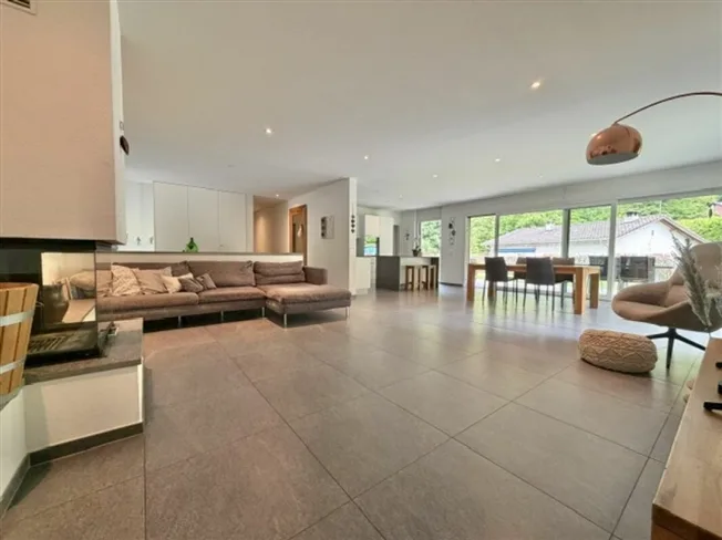 6 Zimmer Einfamilienhaus in Golino – Foto 6 von 20