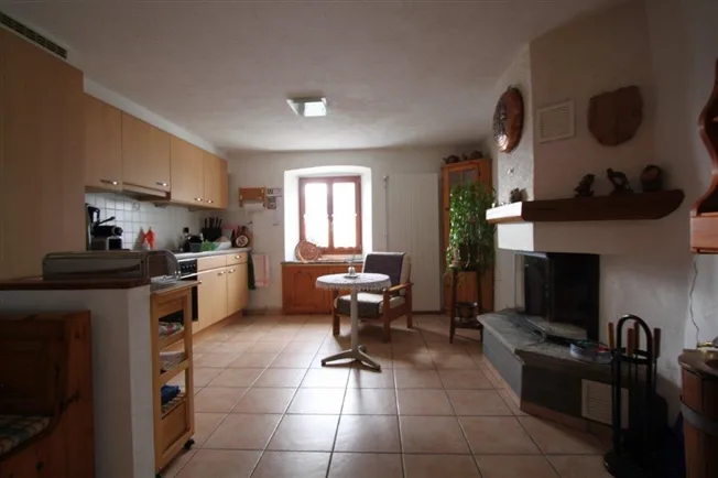 8.5 Zimmer Einfamilienhaus in Borgnone – foto 6 di 13