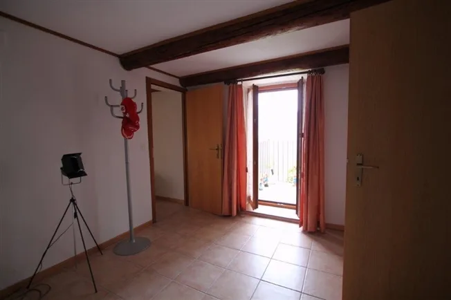 8.5 Zimmer Einfamilienhaus in Borgnone – foto 7 di 13