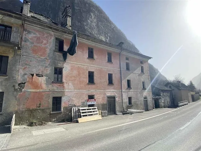 12.5 Zimmer Einfamilienhaus in Cevio – foto 9 di 12