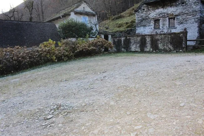 2.5 Zimmer Rustico in Aurigeno – Foto 13 von 13