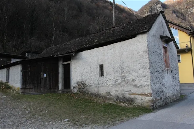 2.5 Zimmer Rustico in Aurigeno – Foto 3 von 13