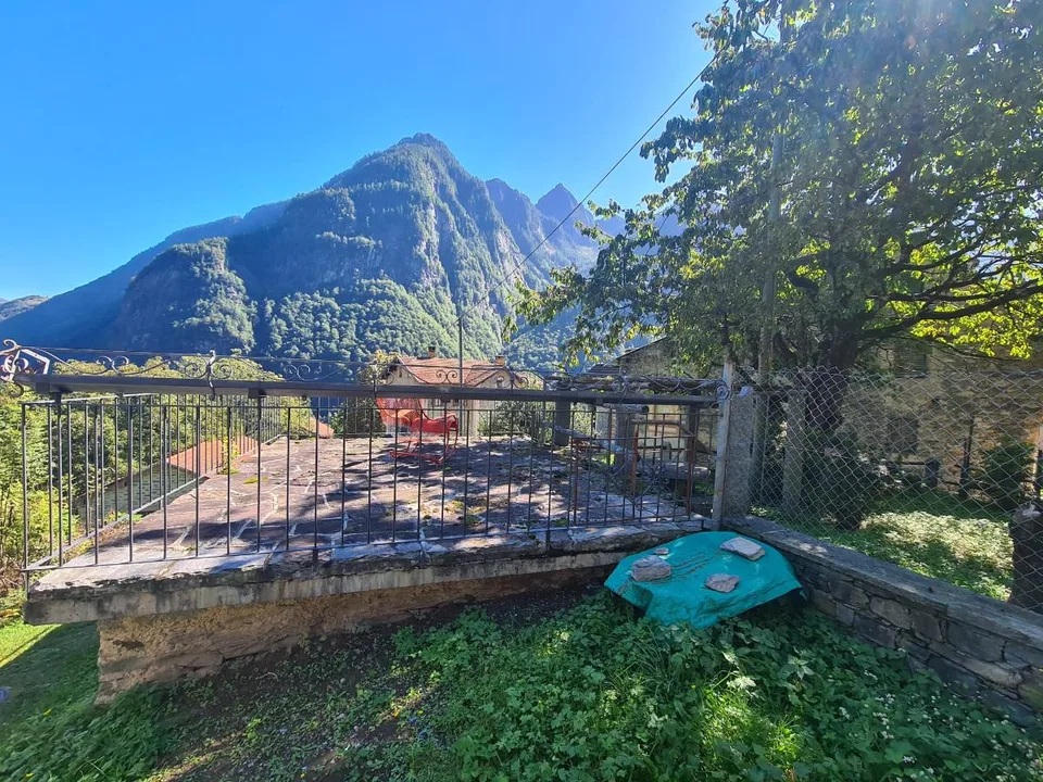 5.5 Zimmer Rustico in Cerentino – foto 3 di 5