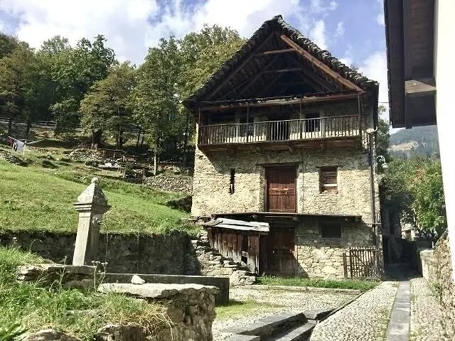 8.5 Zimmer Rustico in Cerentino – Foto 13 von 13