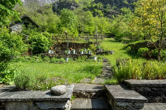 5.5 Zimmer Einfamilienhaus in Cavergno – Foto 8 von 9