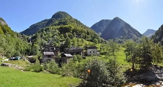 4.5 Zimmer Einfamilienhaus in Prato-Sornico – Foto 10 von 12