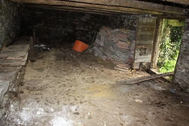 2.5 Zimmer Einfamilienhaus in Claro – Foto 8 von 9