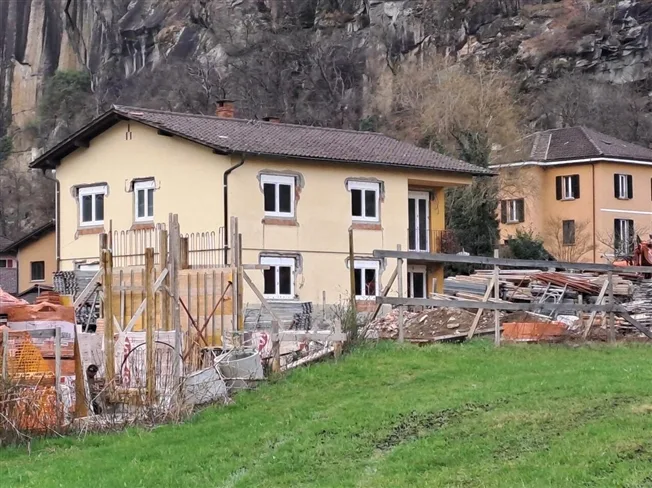 Einfamilienhaus, 6705 Cresciano