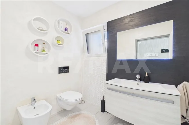 9 Zimmer Einfamilienhaus in Biasca – Foto 8 von 13