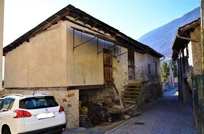 10.5 Zimmer Rustico in Malvaglia – foto 2 di 13