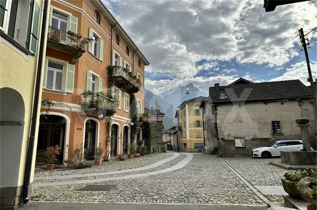 11 Zimmer Einfamilienhaus in Malvaglia – Foto 9 von 11