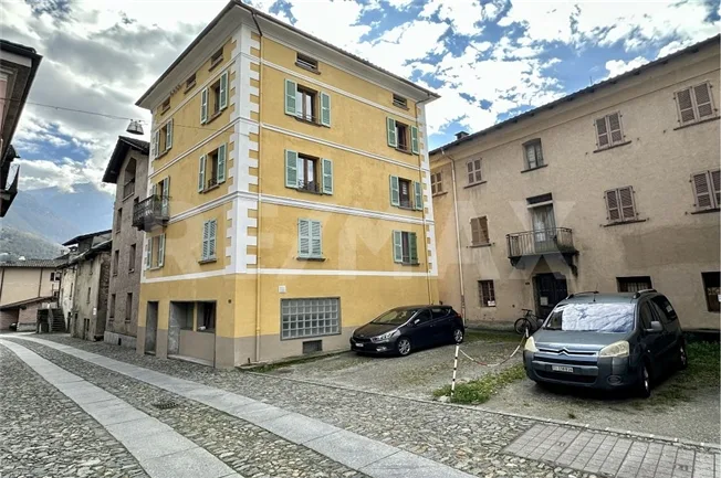 11 Zimmer Einfamilienhaus in Malvaglia – Foto 3 von 11