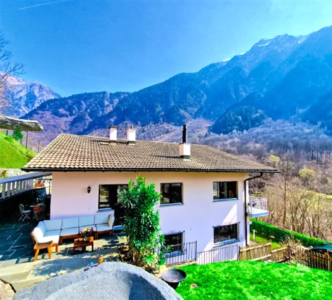 9 Zimmer Einfamilienhaus in Torre – Foto 2 von 12