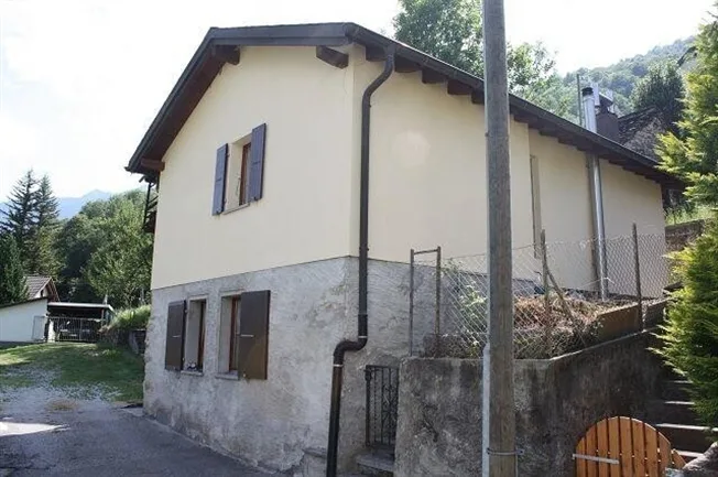 4.5 Zimmer Einfamilienhaus in Prugiasco – foto 2 di 13