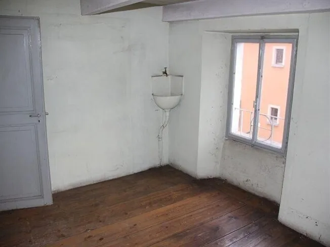 9.5 Zimmer Einfamilienhaus in Giornico – foto 11 di 13