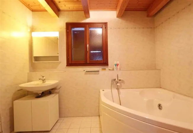 4.5 Zimmer Einfamilienhaus in Giornico – foto 12 di 13