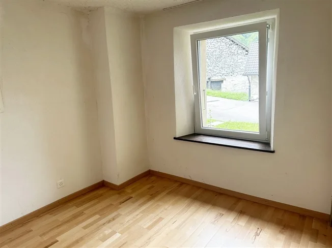 7.5 Zimmer Einfamilienhaus in Chironico – Foto 11 von 13