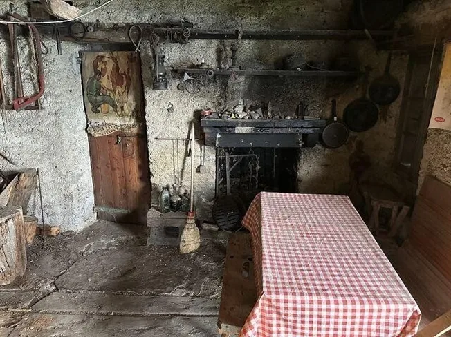 4 Zimmer Rustico in Anzonico – foto 3 di 13