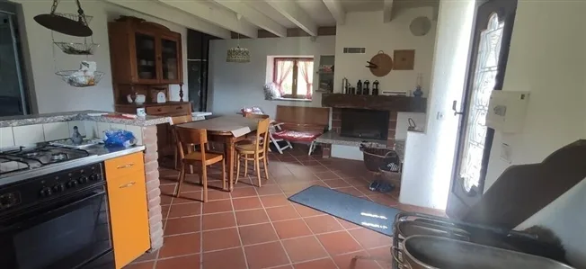 3.5 Zimmer Einfamilienhaus in Faido – foto 6 di 13