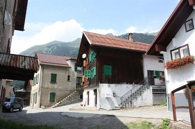Einfamilienhaus in Airolo – foto 12 di 13